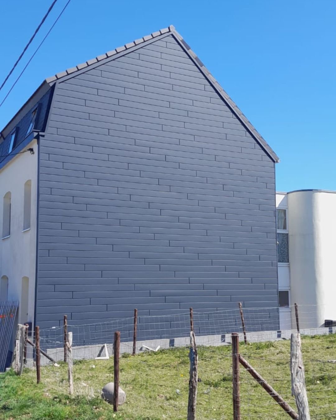 Du siding PREFA : un bardage à la fois technique, durable et esthétique